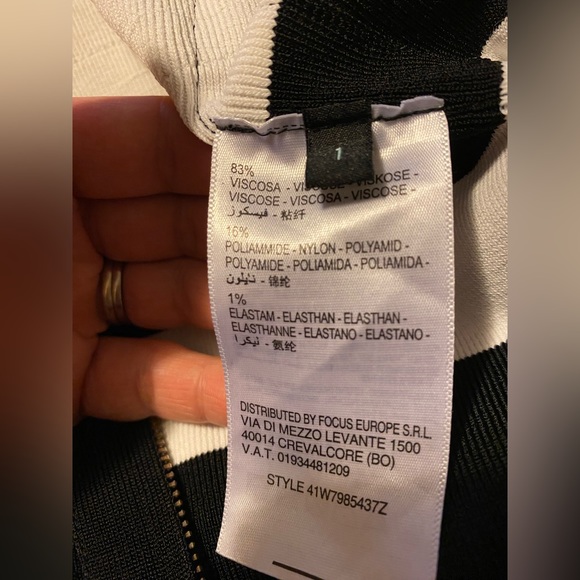 Guess by Marciano Collezione primavera estate 2014
Size 1 - Picture 5 of 7